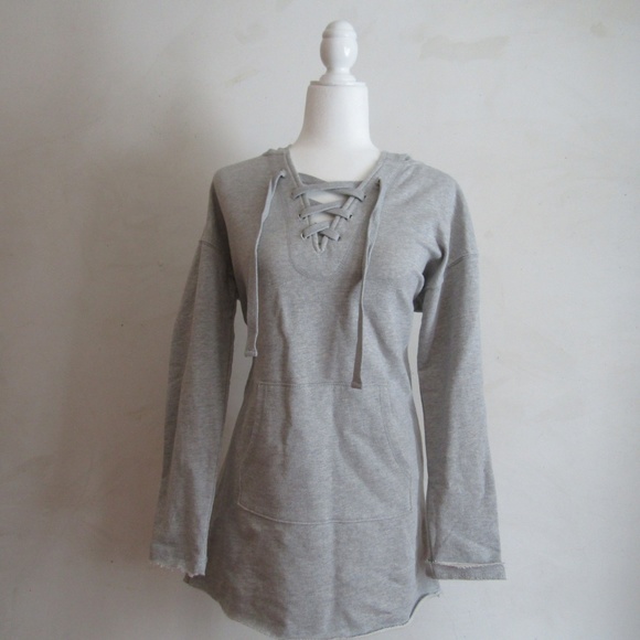 Women's Sanctuary Sweater - Picture 1 of 3